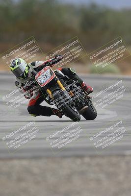 media/Sep-21-2025-Race Pace (Sun) [[98bf33ef95]]/Non Verified/4-Turn 3 (910am)/